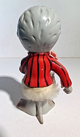 PoynterfigurePogo102_143.jpg